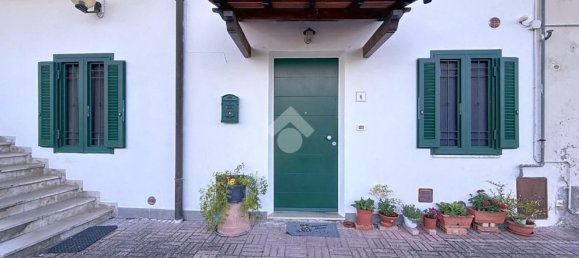 5 bedrooms Apartment in San Giuliano Terme, Italy No. 374598 23