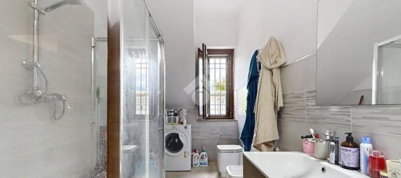 5 bedrooms Apartment in San Giuliano Terme, Italy No. 374598 16