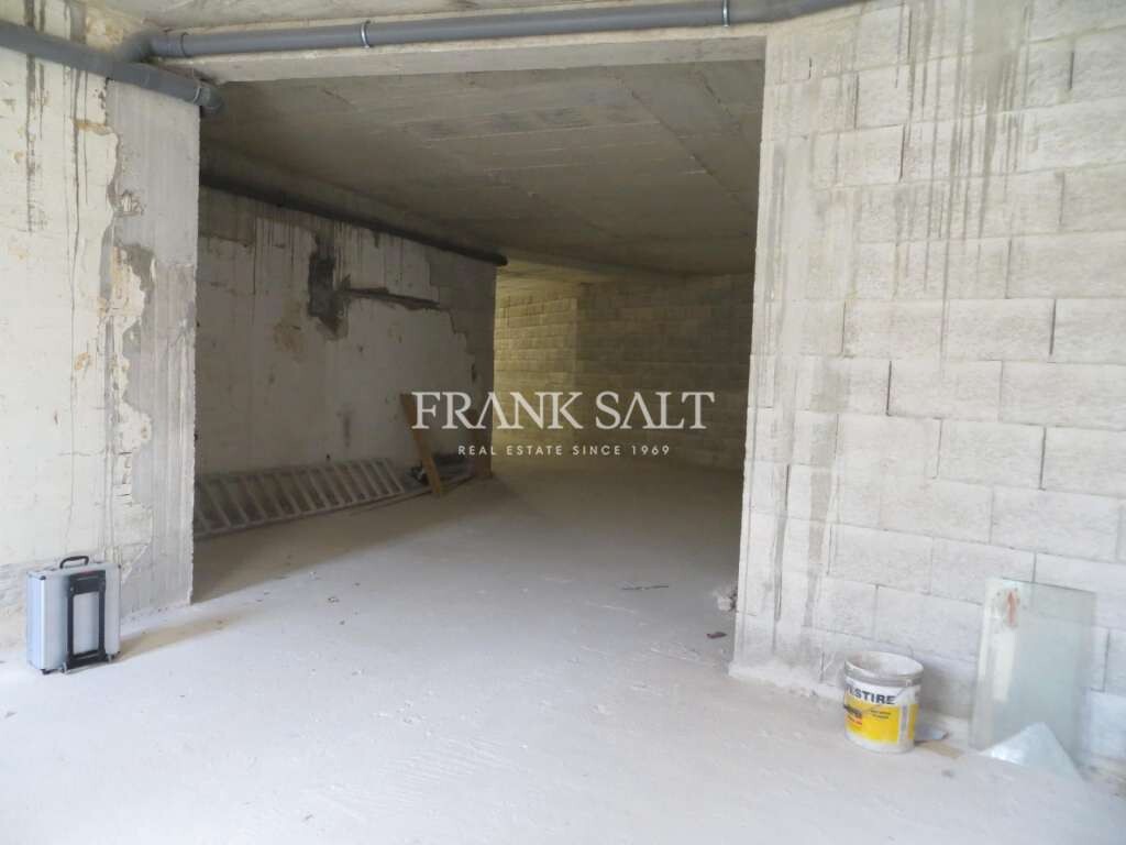 Oficina en Mosta, Malta 180 m² No. 11806