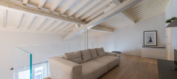 4 bedrooms Penthouse in Florence, Italy No. 169046 15