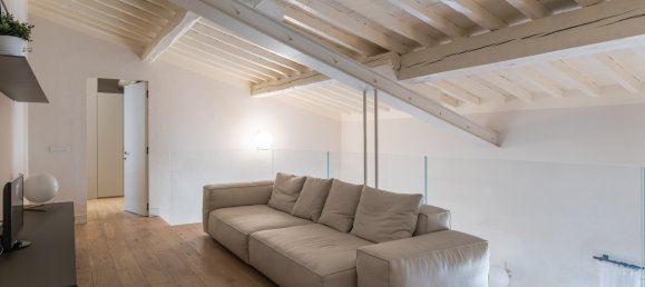 4 bedrooms Penthouse in Florence, Italy No. 169046 18