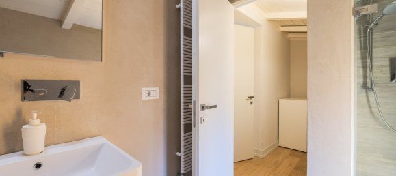 4 bedrooms Penthouse in Florence, Italy No. 169046 33