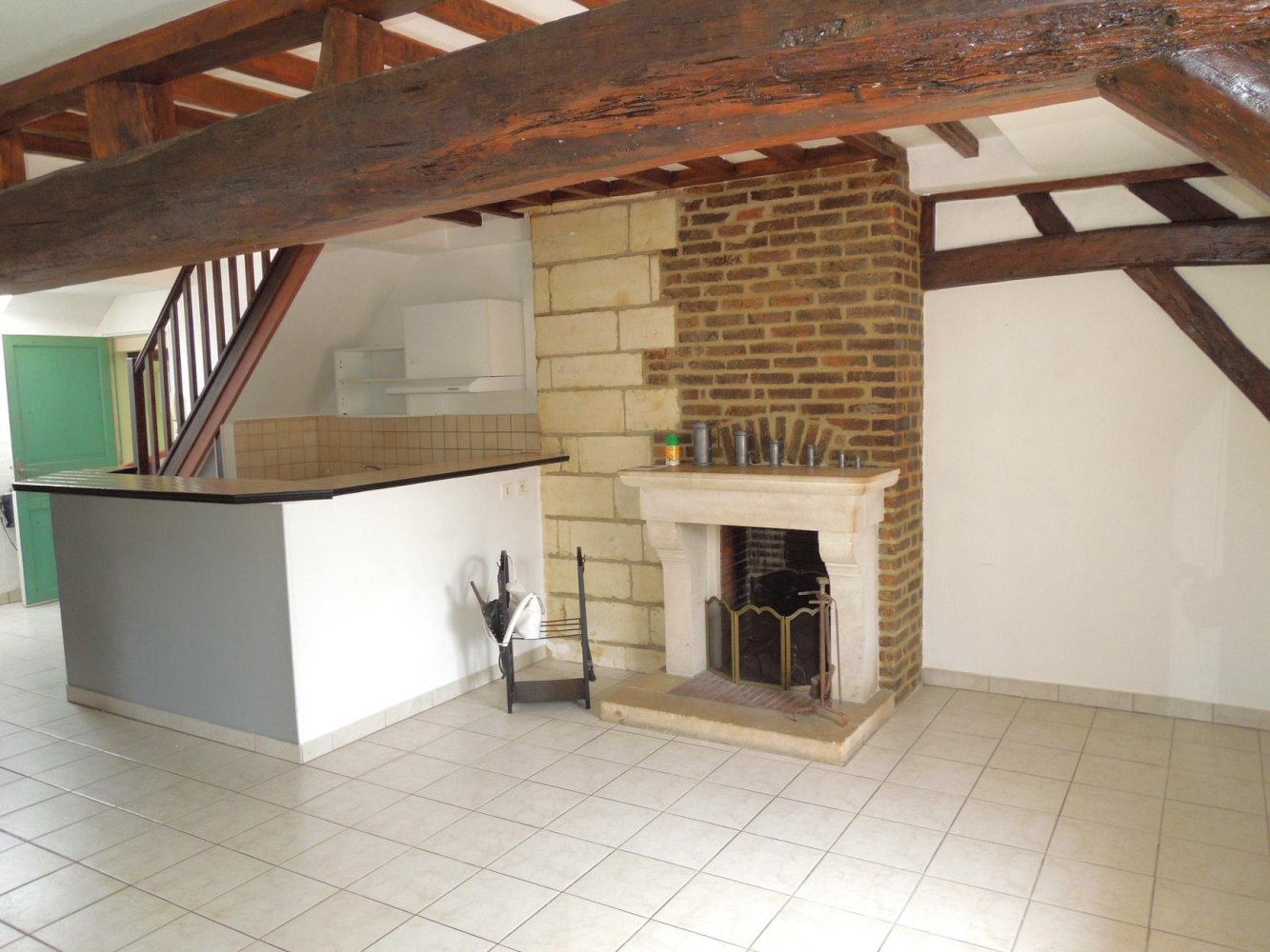 Duplex de 3 divisões em Troyes, France N.º 320508
