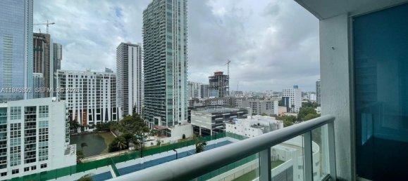 2 dormitorios propiedad comercial en venta en Miami, Miami-Dade, Florida, USA № 614938 30