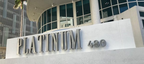2 dormitorios propiedad comercial en venta en Miami, Miami-Dade, Florida, USA № 614938 2
