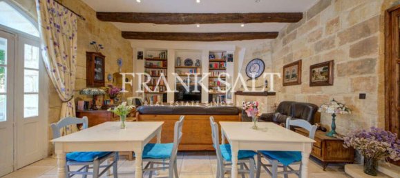 Дом с 4 спальнями в Зеббудж, Мальта № 1288 8