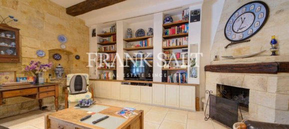 Дом с 4 спальнями в Зеббудж, Мальта № 1288 6