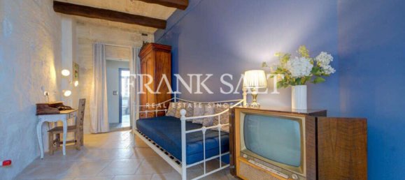 Дом с 4 спальнями в Зеббудж, Мальта № 1288 16