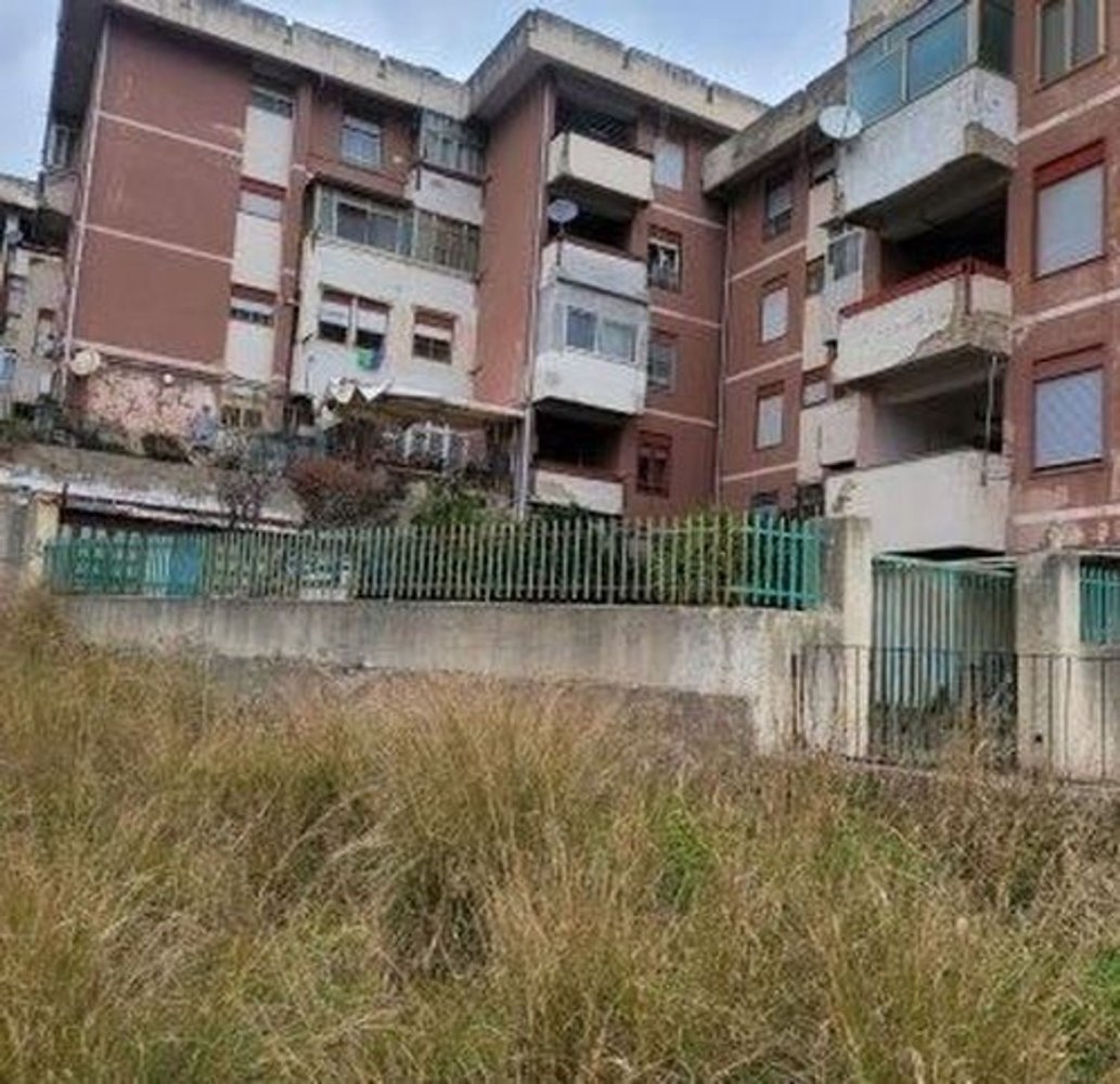 Apartamento T4 em Messina, Italy N.º 350467