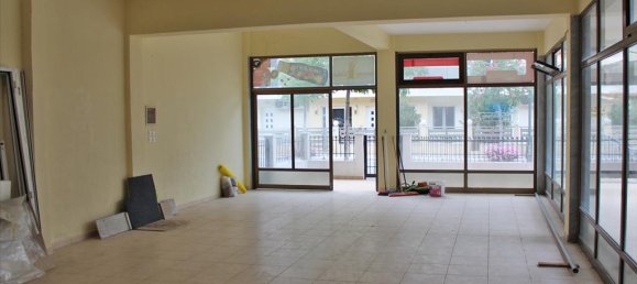 263m² Property in Katerini, Greece No. 4181 2