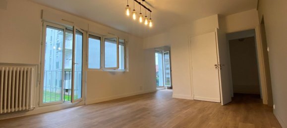 3 Schlafzimmer Wohnung in La Rochelle, France, Nr. 101126 2