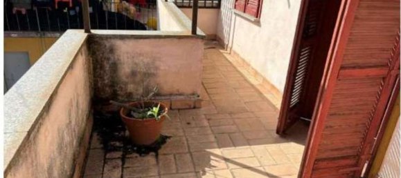 3 rooms Apartment in Venegono Superiore, Italy No. 186702 20