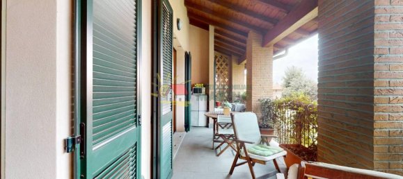 3غرفة شقة في Segrate, Italy رقم 38072 26