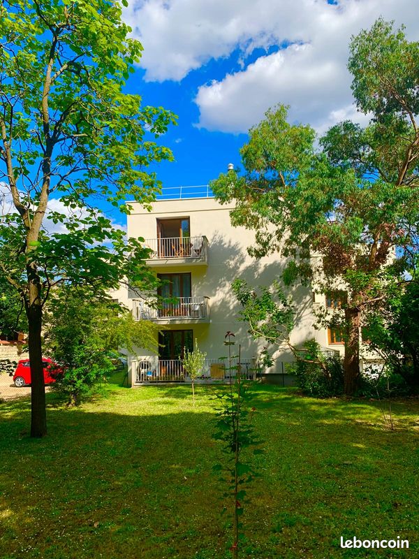 1 bedroom Apartment in Chatou, France No. 328316