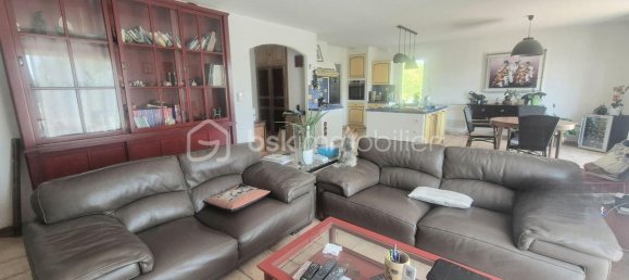 5 Schlafzimmer Villa in Saint-Saturnin-les-Apt, France, Nr. 342575 11