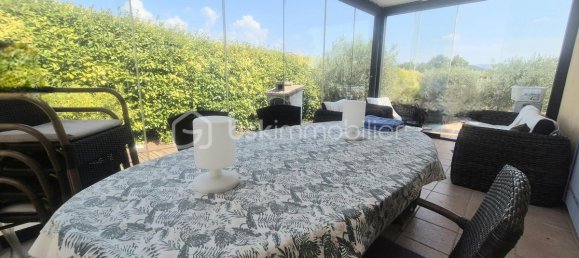 5 Schlafzimmer Villa in Saint-Saturnin-les-Apt, France, Nr. 342575 10
