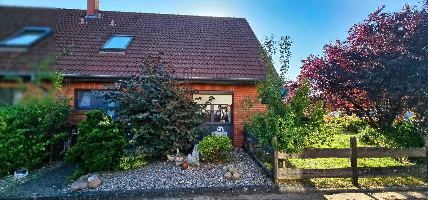 4-salle Maison de ville à Rendsburg-Eckernforde, Germany No. 318919