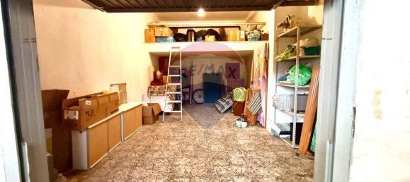Garaje en Brindisi, Italy 25 m² No. 275586 6