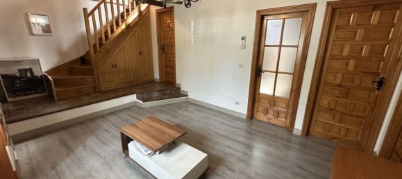 4 غرف نوم منزل في Vitoria-Gasteiz, Spain رقم 149330 2