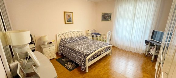 10غرفة منزل في Gubbio, Italy رقم 267913 29