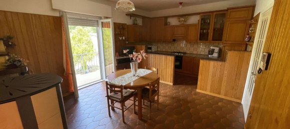 10غرفة منزل في Gubbio, Italy رقم 267913 21