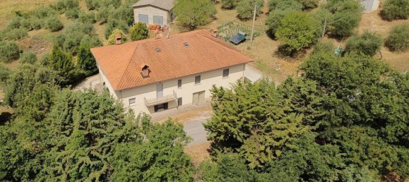 10غرفة منزل في Gubbio, Italy رقم 267913 2