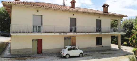 10غرفة منزل في Gubbio, Italy رقم 267913 12