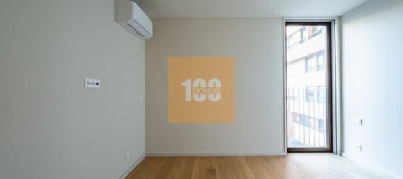 4 Schlafzimmer Doppelhaus in Vila Nova de Gaia, Portugal, Nr. 108235 16