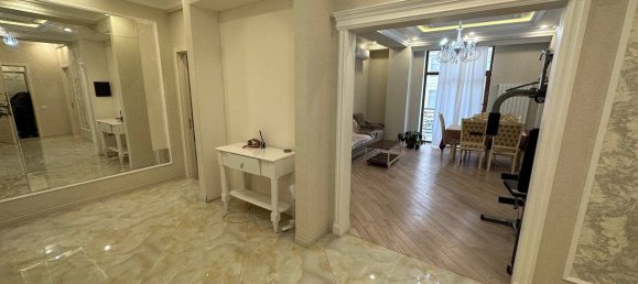 Apartamento de 3 dormitorios en Khatay, Azerbaijan No. 2110 3