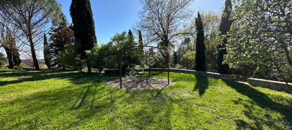 3 bedrooms House in Mirande, France No. 300158 4