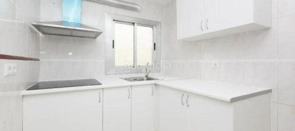 3 bedrooms Apartment in Mataro, Spain No. 137736 2