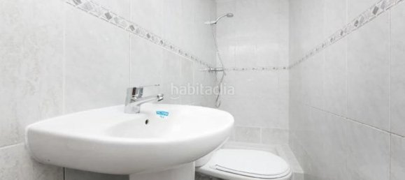 3 bedrooms Apartment in Mataro, Spain No. 137736 3