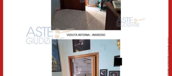 5 bedrooms Apartment in Aprilia, Italy No. 330951 4