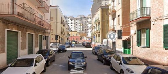 Квартира с 5 комнатами в Фоджа, Италия № 183701 31