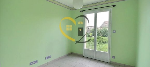 3 Schlafzimmer Haus in Baugy, France, Nr. 39150 10