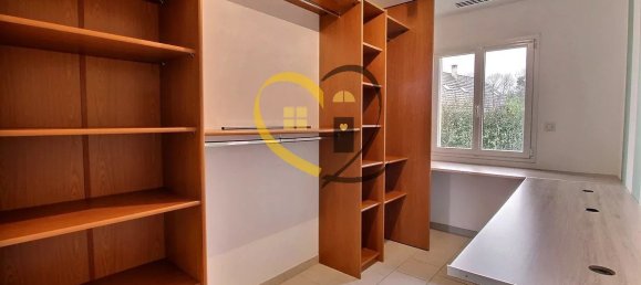 3 Schlafzimmer Haus in Baugy, France, Nr. 39150 11