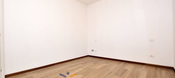 2 bedrooms House in Lacchiarella, Italy No. 151343 11