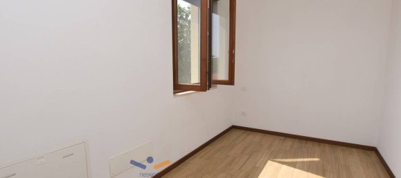 2 bedrooms House in Lacchiarella, Italy No. 151343 15