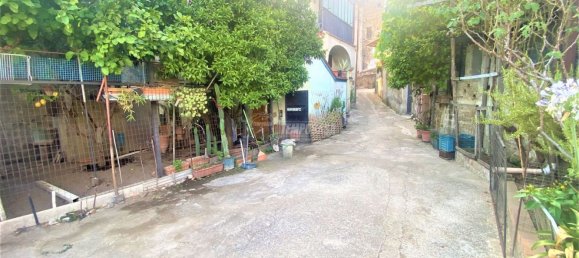 3 rooms House in Valle di Maddaloni, Italy No. 149506 25