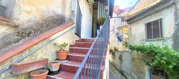 3 rooms House in Valle di Maddaloni, Italy No. 149506 21