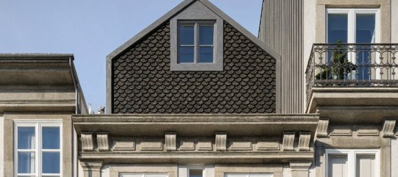 391m² Building in Porto, Portugal No. 114472 4