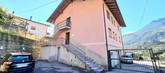 4 bedrooms Duplex in Chatillon, Italy No. 322557 4