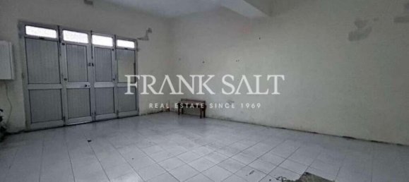 Дом с 3 спальнями в Burmarrad, Мальта № 3012 5