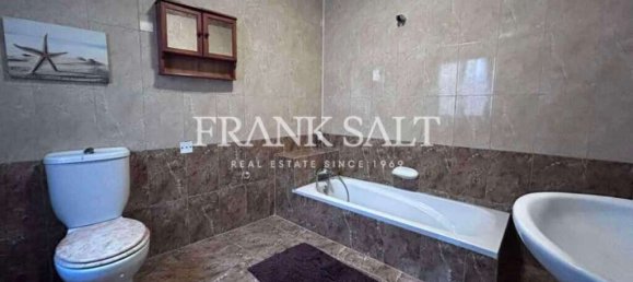 Дом с 3 спальнями в Burmarrad, Мальта № 3012 8