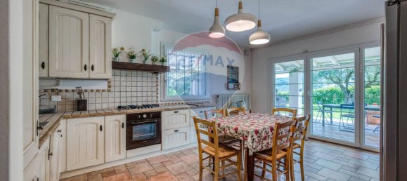 4 bedrooms Villa in Coriano, Italy No. 208076 22