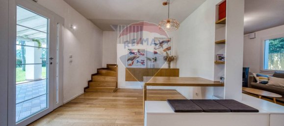 4 bedrooms Villa in Coriano, Italy No. 208076 28