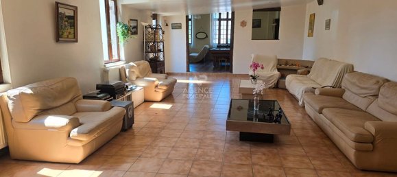 Дом с 5 спальнями в Сантей, Франция № 164256 2