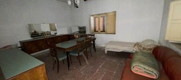 6 rooms House in Montalto Uffugo, Italy No. 183884 10