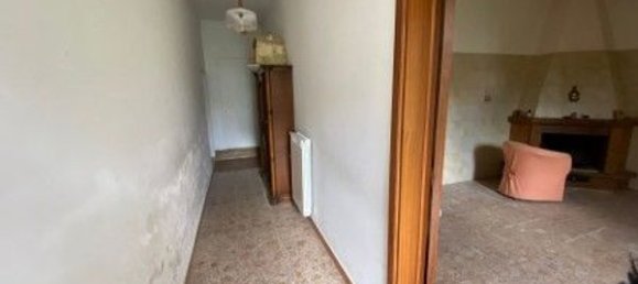 6 rooms House in Montalto Uffugo, Italy No. 183884 15