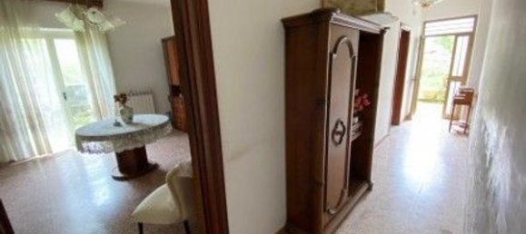 6 rooms House in Montalto Uffugo, Italy No. 183884 24